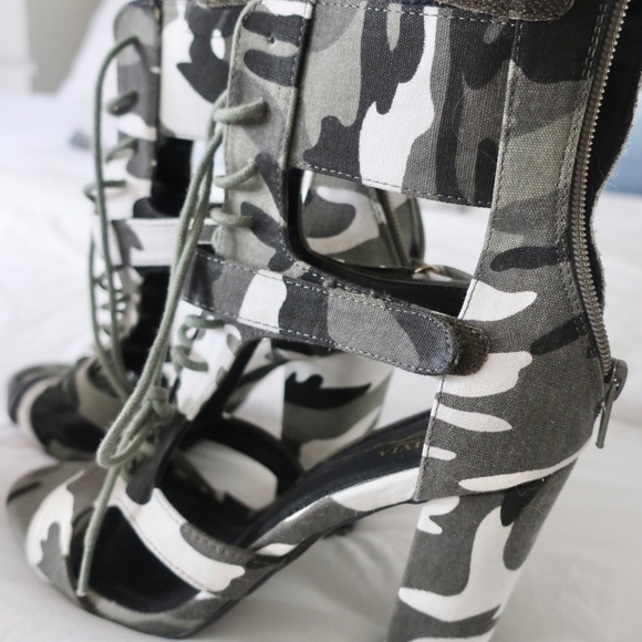 Stunning shoes - Picture 3 of 5